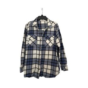 Women’s plaid flannel size large